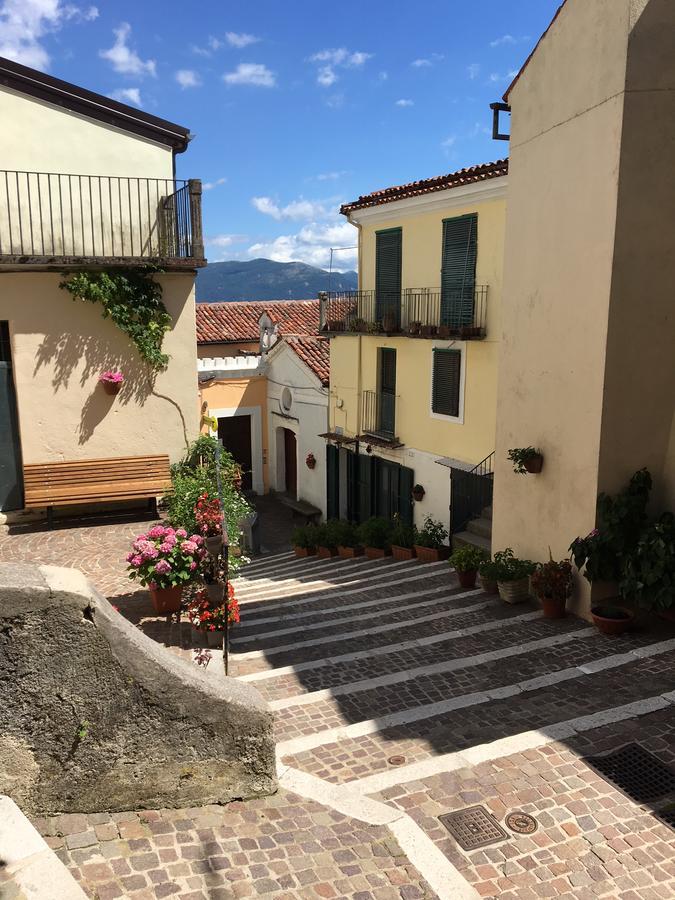 B&B Lo Straniero Rivello Екстер'єр фото
